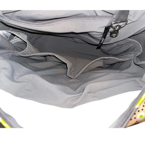 Petunia Pickle Bottom Abundance Boxy Backpack Convertible Diaper Bag - Picture 4 of 13